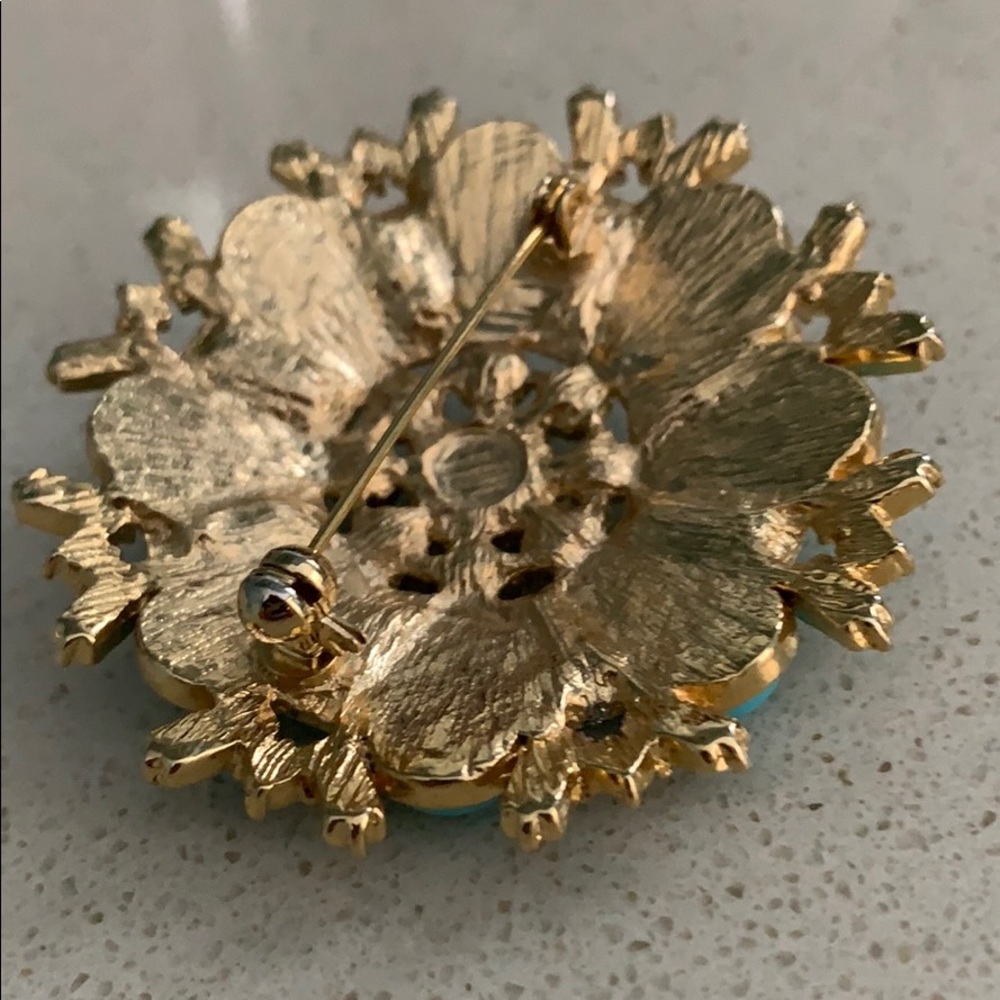 Brooch - Picture 3 of 5